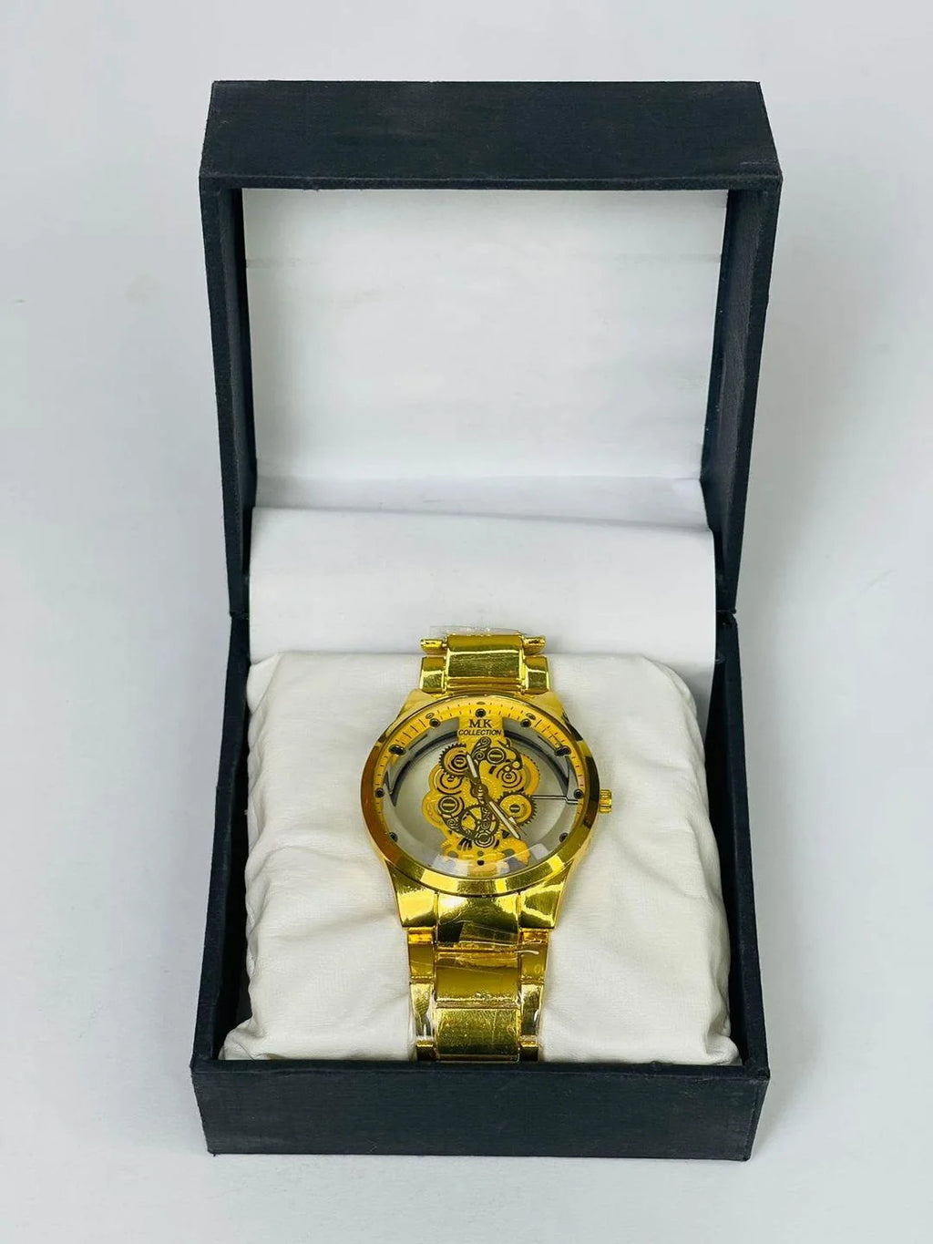 Kronavian Aurex™ — Golden Open-Heart Stainless Steel Watch